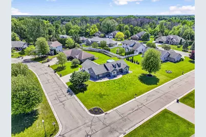 1795 Gateway Meadows Lane, Neenah, WI 54956 - Photo 52