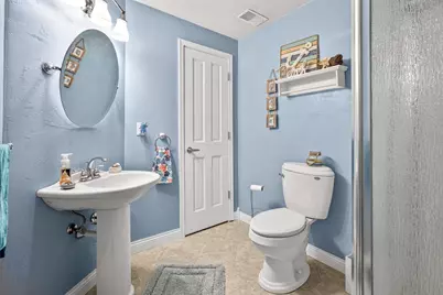 1795 Gateway Meadows Lane, Neenah, WI 54956 - Photo 38