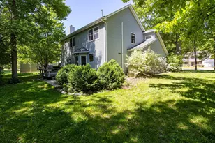 1752 Hunters Glen Dr, Oshkosh, WI 54904 - Photo 36