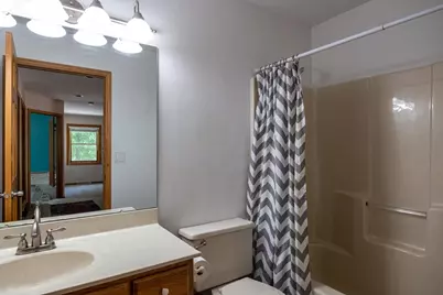 1752 Hunters Glen Drive, Oshkosh, WI 54904 - Photo 32