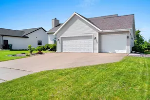 2316 Maddy Ct, Green Bay, WI 54303 - Photo 74
