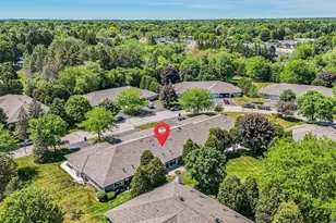 11014 Mequon Square Dr, Mequon, WI 53092 - Photo 46