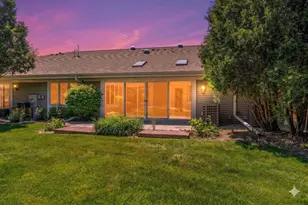 11014 Mequon Square Dr, Mequon, WI 53092 - Photo 2