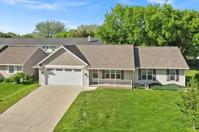 1306 Hannah Street, Green Bay, WI 54303 - Photo 2