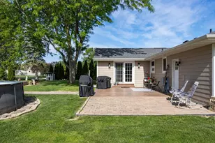 W2593 Colonial Ct, Appleton, WI 54915 - Photo 34