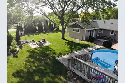 W2593 Colonial Court, Appleton, WI 54915 - Photo 36
