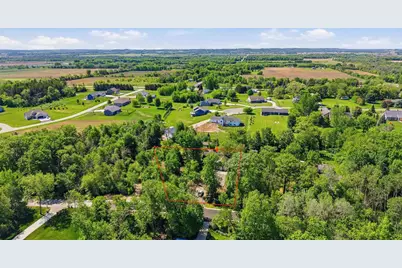 W7974 Thomaswood Trail, Fond du Lac, WI 54937 - Photo 48