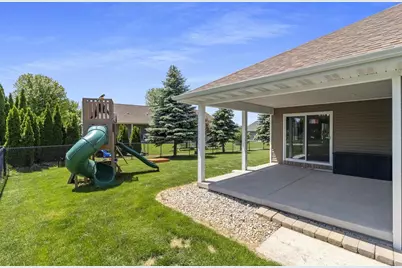 N1903 Swanee Circle, Greenville, WI 54942 - Photo 52