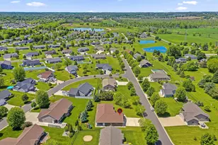 N1903 Swanee Cir, Greenville, WI 54942 - Photo 64