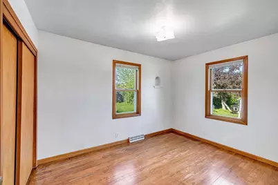 1493 9th Street, Green Bay, WI 54304 - Photo 10