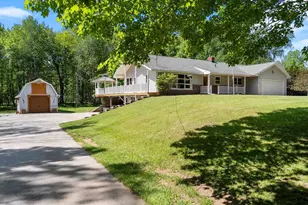 1135 Hill Dr, Oneida, WI 54155 - Photo 4