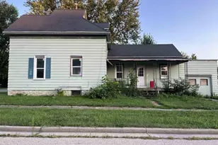 241 Frontier St, Berlin, WI 54923 - Photo 2