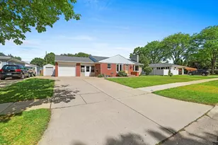 906 Bluebird St, De Pere, WI 54115 - Photo 58