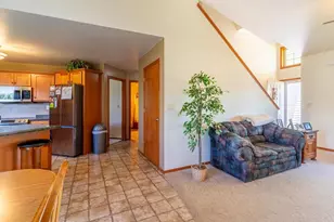 305 Spencer St, Green Bay, WI 54303 - Photo 10