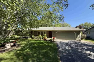 430 W Redwood Pl, Sturgeon Bay, WI 54235 - Photo 32