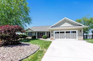 4233 Gaibrielles Gate Dr, Green Bay, WI 54313 - Photo 30