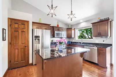4233 Gaibrielles Gate Drive, Green Bay, WI 54313 - Photo 6
