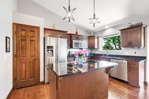 4233 Gaibrielles Gate Dr, Green Bay, WI 54313 - Photo 6
