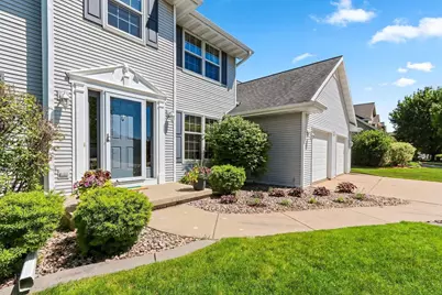 2861 Crosshaven Avenue, Green Bay, WI 54313 - Photo 4