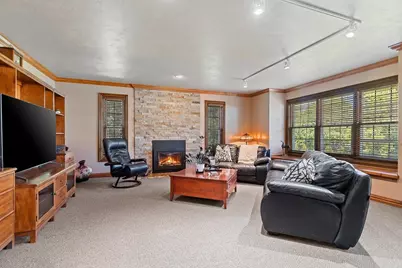 2861 Crosshaven Avenue, Green Bay, WI 54313 - Photo 24