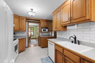 1009 Brill Rd, Kaukauna, WI 54130 - Photo 12