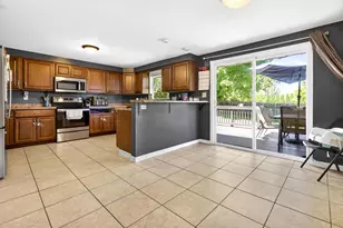 3006 Glendale Ave, Green Bay, WI 54313 - Photo 10