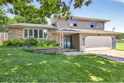 3006 Glendale Avenue, Green Bay, WI 54313 - Photo 2