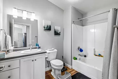 2361 E Plank Circle #D, Appleton, WI 54915 - Photo 8