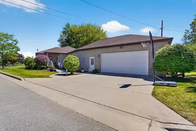 2829 Riverside Avenue, Marinette, WI 54143 - Photo 4