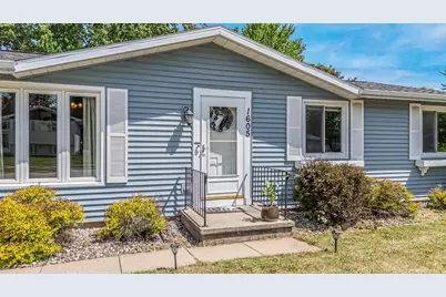 1605 Thornton Drive, Oshkosh, WI 54904 - Photo 2