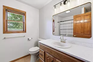 129 N Parkview Ave, Marion, WI 54950 - Photo 20