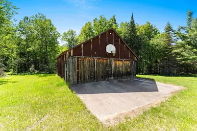 W4945 S Right Of Way Road, Crivitz, WI 54114 - Photo 8