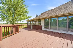 W2048 Evergreen Dr, Kaukauna, WI 54130 - Photo 38