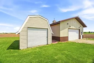 W2048 Evergreen Dr, Kaukauna, WI 54130 - Photo 44
