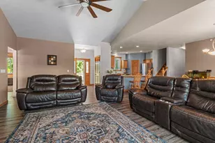 N2283 Cornhusk Dr, Greenville, WI 54942 - Photo 8