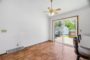 1917 E Glendale Ave, Appleton, WI 54911 - Photo 6