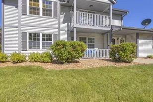350 Auburn Meadows Ct, Campbellsport, WI 53010 - Photo 2