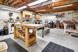 708 Yorkshire Rd, Neenah, WI 54956 - Photo 46