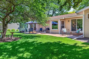 708 Yorkshire Rd, Neenah, WI 54956 - Photo 50