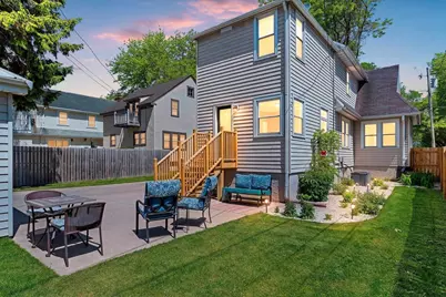 889 Dousman Street, Green Bay, WI 54303 - Photo 2