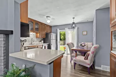 725 S Westhaven Place #J, Appleton, WI 54914 - Photo 12