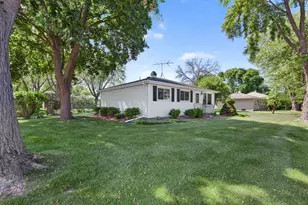 1000 Deerfield Ave, Menasha, WI 54952 - Photo 26