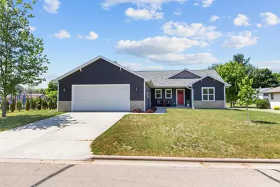 65 Shore Drive, Clintonville, WI 54929 - Photo 1