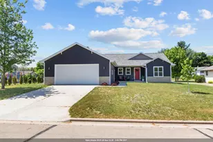 65 Shore Dr, Clintonville, WI 54929 - Photo 1