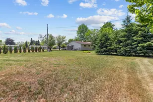65 Shore Dr, Clintonville, WI 54929 - Photo 54