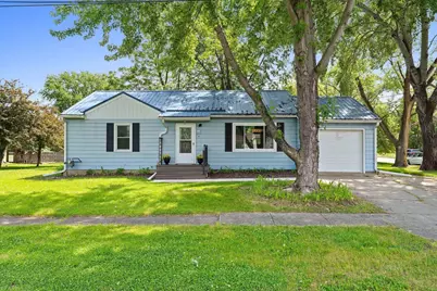 105 N 4th Avenue, Winneconne, WI 54986 - Photo 1