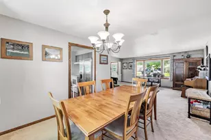 1128 Deerfield Ave, Menasha, WI 54952 - Photo 8