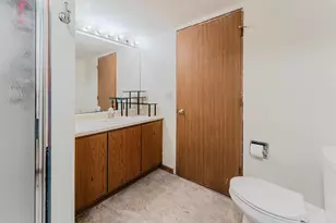 1250 Conrad St, Oshkosh, WI 54904 - Photo 8