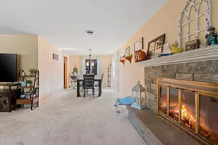 120 Iroquois Ave, Green Bay, WI 54301 - Photo 12