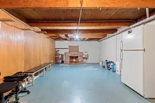 120 Iroquois Ave, Green Bay, WI 54301 - Photo 46